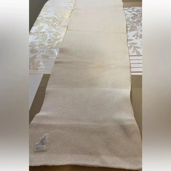 Kangol Womens Knit 💯 Wool  Scarf Wrap Cream Color 10”x41” - Picture 1 of 4